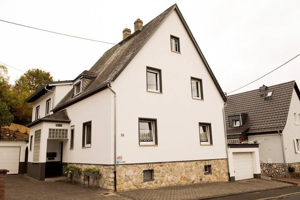 Ferienwohnung Im Lahntal Birlenbach Exterior foto